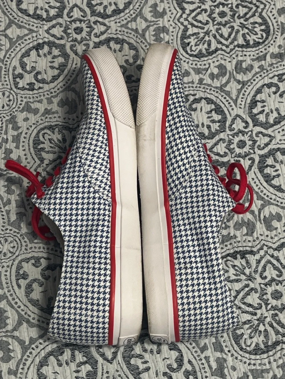 Sperry Top Sider Blue Houndstooth Sneakers with Red Laces Anti Slip 11.5